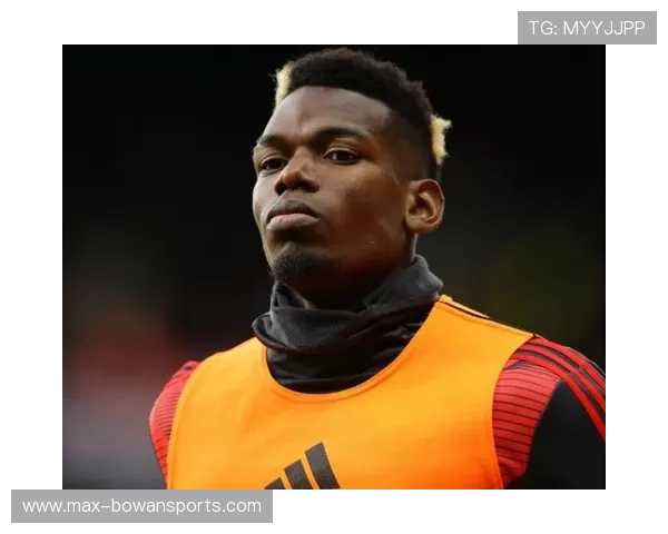 足球球星墙布：展示明星风采，点亮球迷生活空间的创意选择